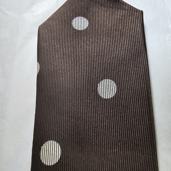 DRAKES Brown Polka Dot Silk Tie HANDMADE ENGLAND 60/ 3.6 EC
